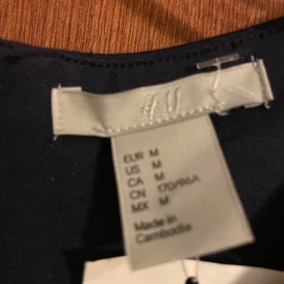 Elegant Navy Blue Sleeveless Dress. New with tags. - Picture 6 of 8